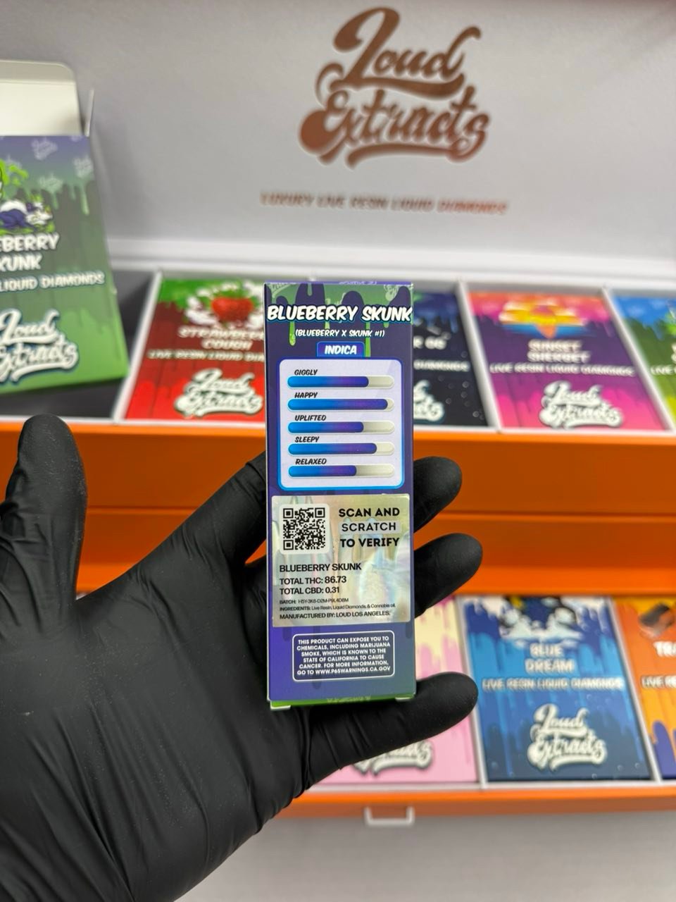 JPEG image 484B A58C 2F 2 1 V4 LOUD EXTRACTS 2G DISPOSABLE – LIVE RESIN LIQUID DIAMONDS - Image 3