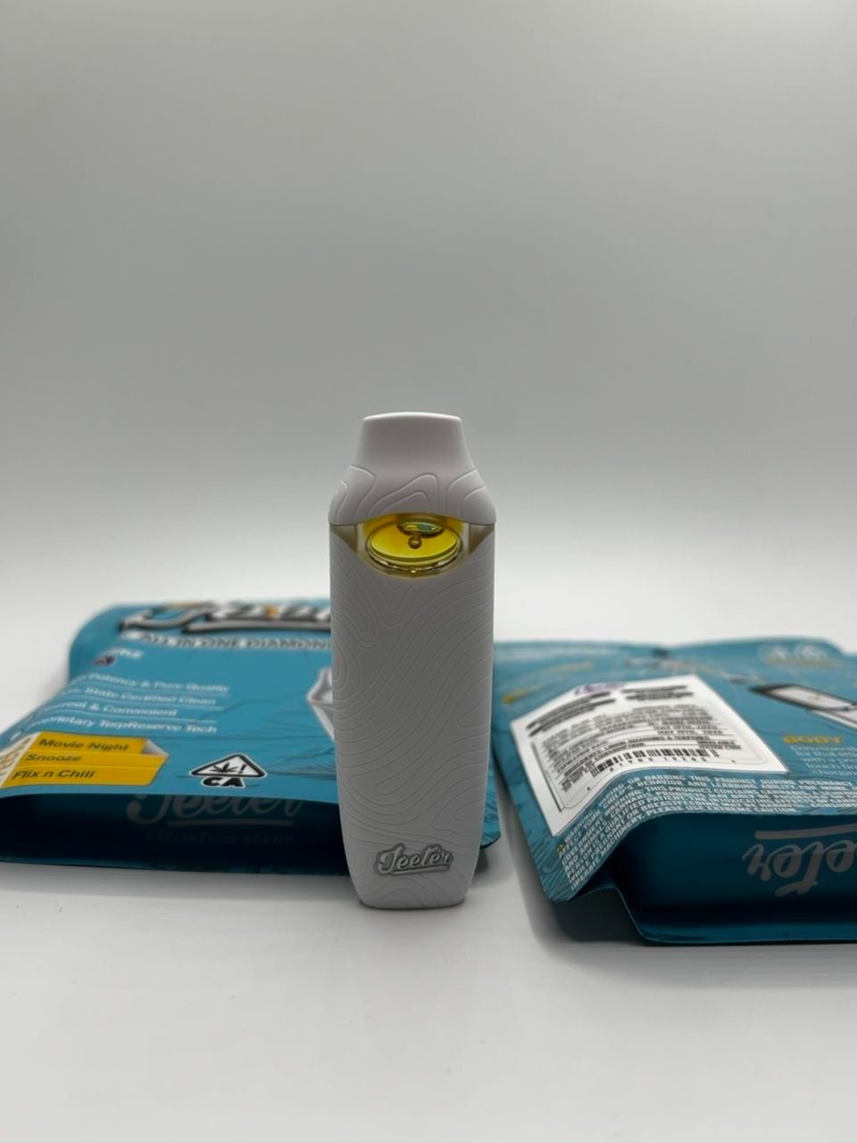 image 1100 1 JEETER ALL IN ONE VAPE 1G