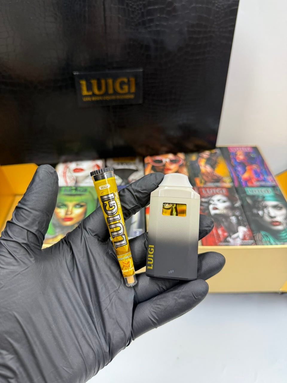 image 1811 1 LUIGI 2G DISPOSABLE WITH PRE ROLL – BLACK BOX – LIVE RESIN LIQUID DIAMOND