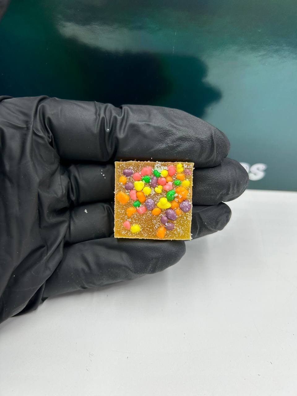 image 242 2 Fade Challenge Gummies 500mg – Liquid Diamonds - Image 2